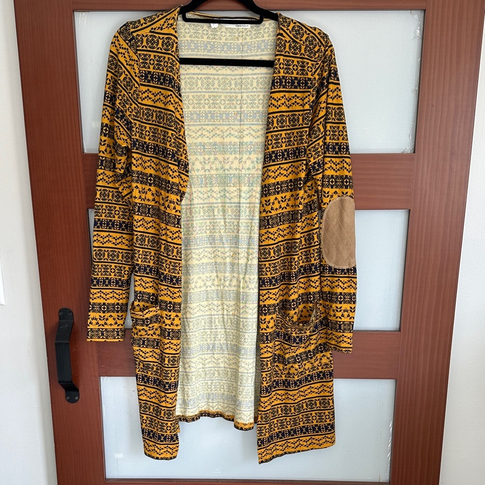 Chic Mustard and Black Women's Cardigan